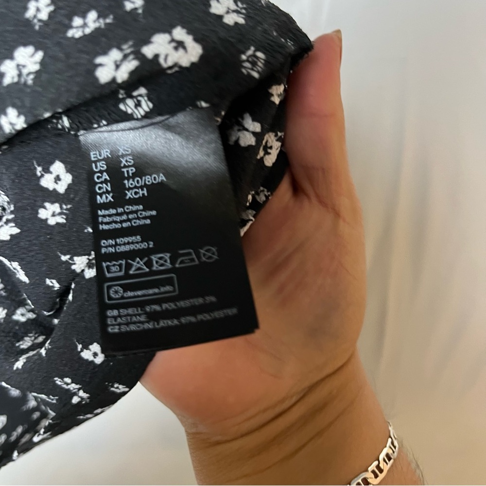 DIBIDED H&M women 3/4 sleeve black white‎ floral mini dress size XSmall - Picture 14 of 15